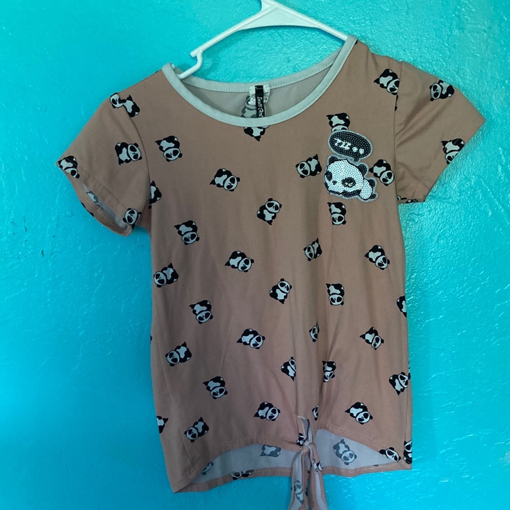 Insta girl sequence panda shirt